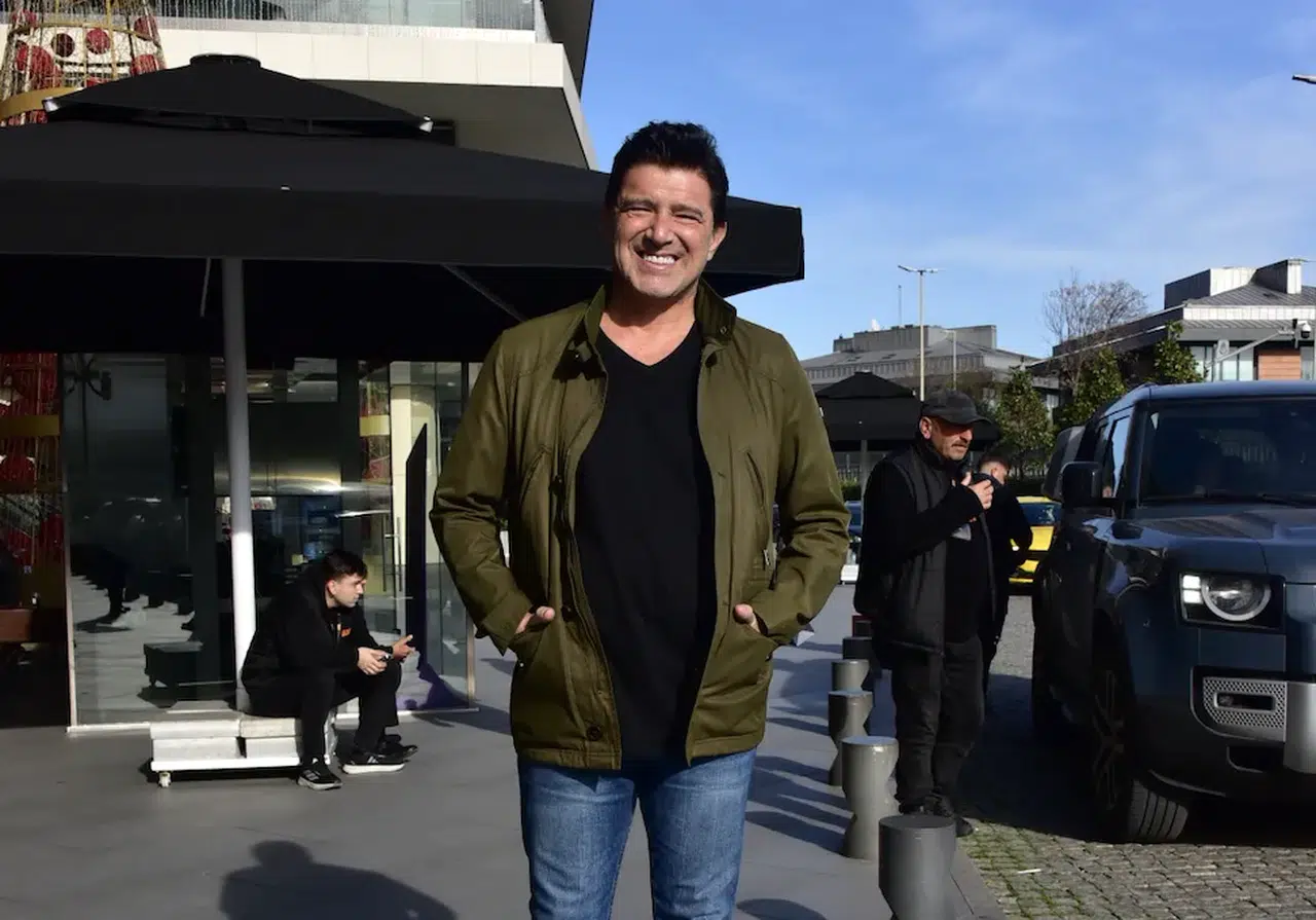Hakan Ural’dan alışveriş molası: Pozitif enerjisiyle ilgi topladı