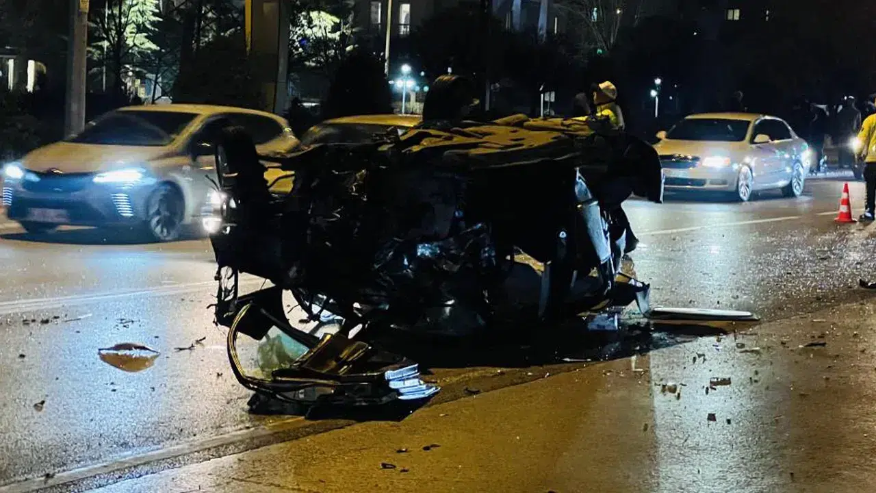 Konya trafiğinde korkutan kaza! Gece yolculuğu böyle bitti…