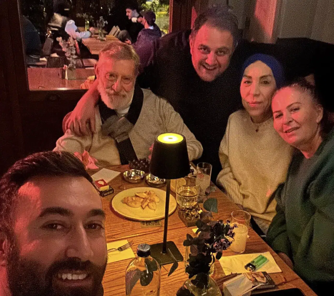 Yeşilçam efsaneleri aynı karede: Ahmet Mekin, Leman Sam ve Ferdi Argon’dan sürpriz buluşma