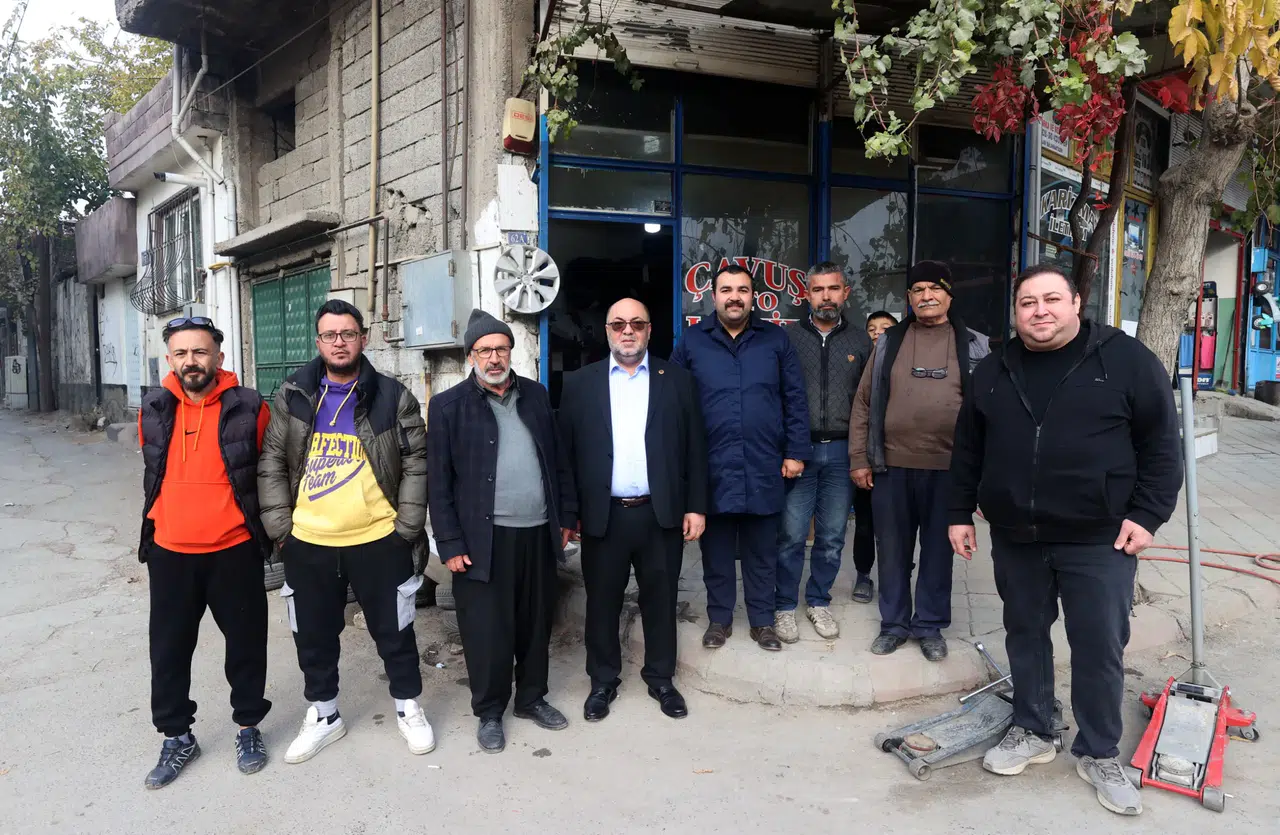 Başkan Akpınar’dan esnafa sabah ziyareti: 'Doğrudan iletişim, etkin hizmetin temelidir'