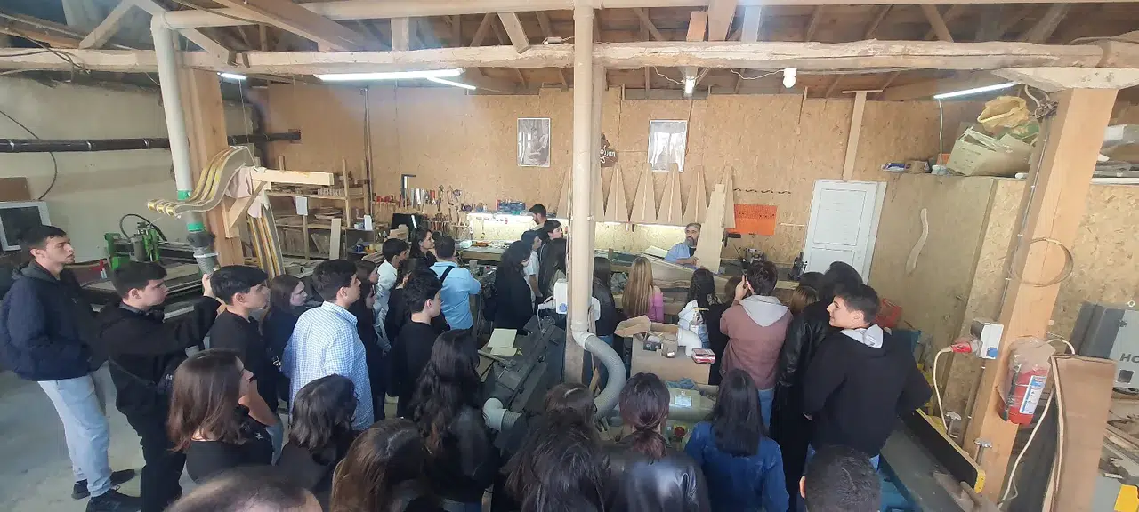 Öğrencilerden Anatolian Harps’a ziyaret: Arp sanatına ilham veren buluşma