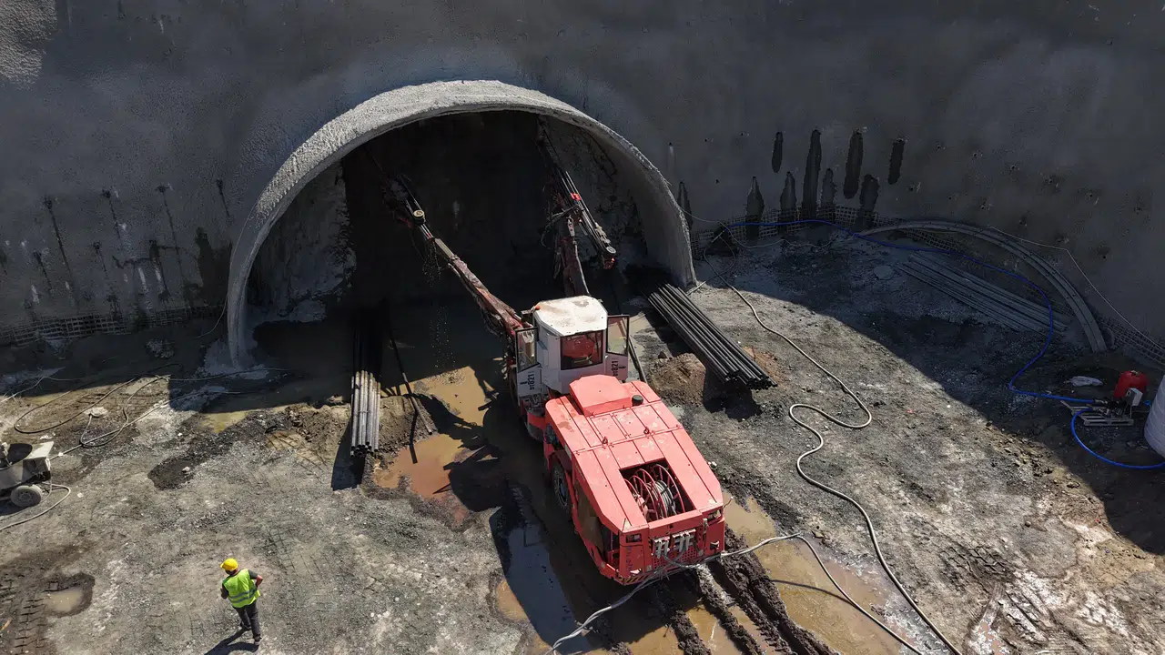 Kırıkkale-Çorum Hızlı Tren Hattı'nda fiziki ilerleme yüzde 17'ye yaklaştı