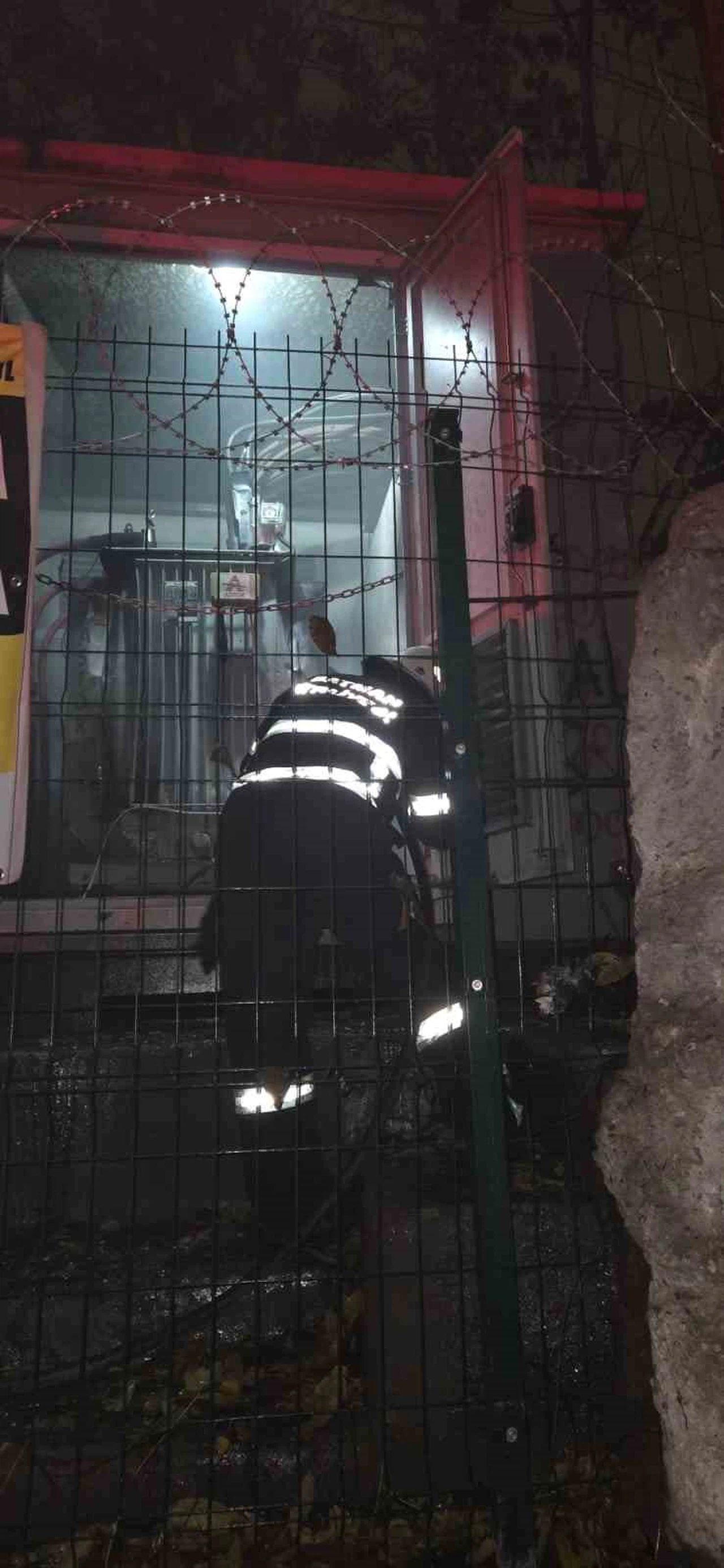 Dumanlar yükseldi, heyecan arttı: Batman’da trafo gerilimi!