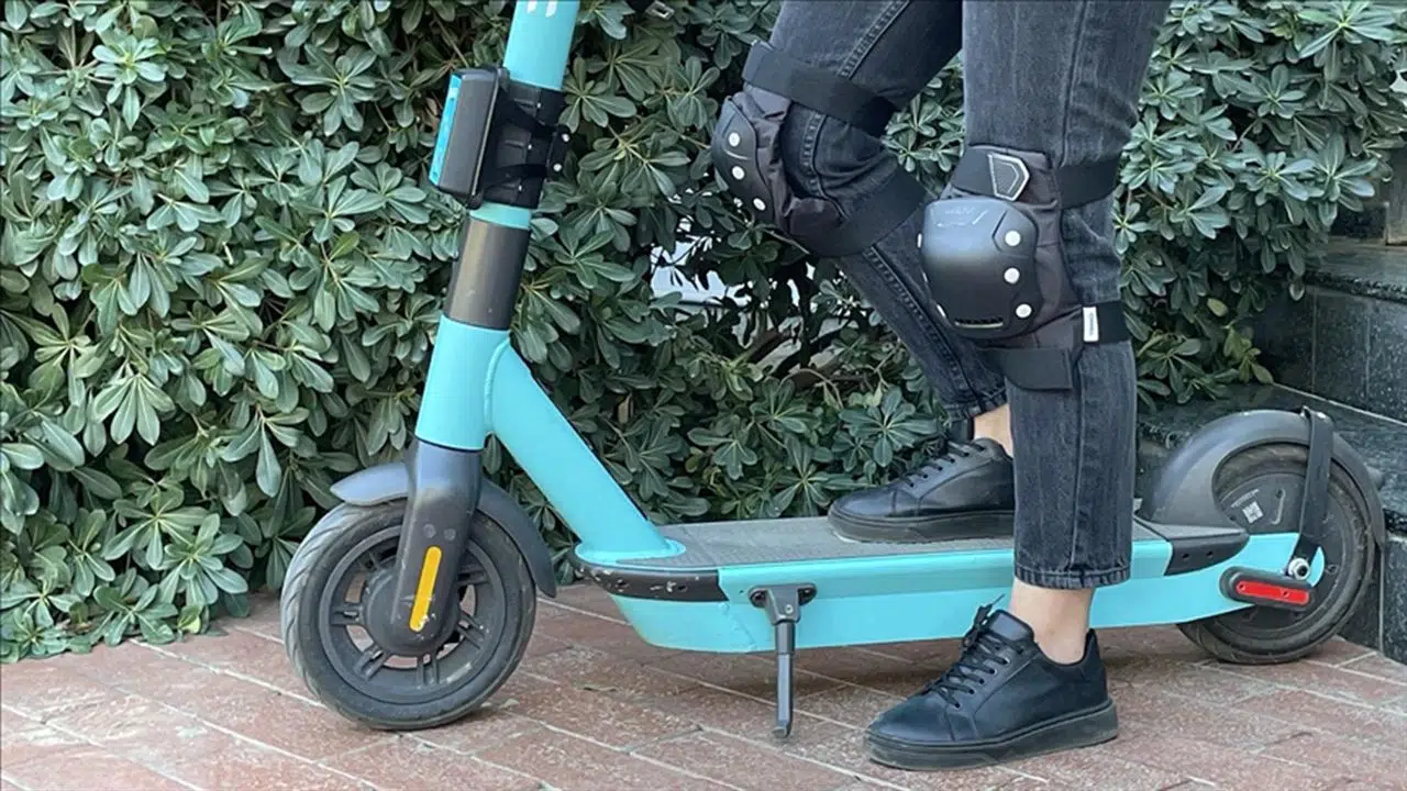 Skuterler için plaka önerisi