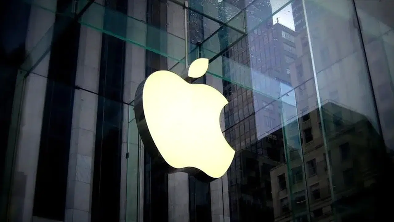 Apple’da kritik koltuklar boşalıyor: Peş peşe ayrılıklar gündemde!
