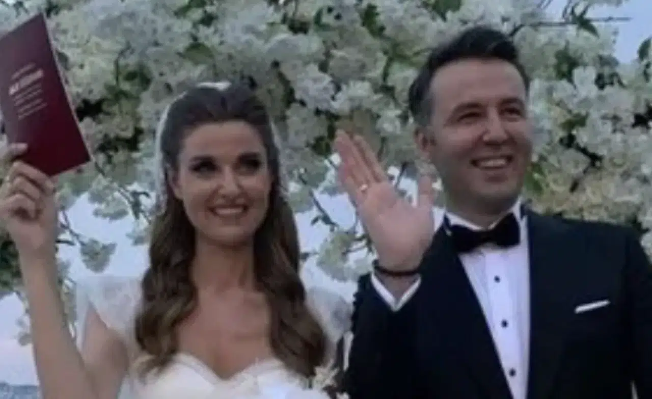 Gazeteci Mehmet Akif Ersoy’un eşi Pınar Erbaş kimdir, çocukları var mı, kaç yaşında? Boşanma iddiaları ve perde arkası