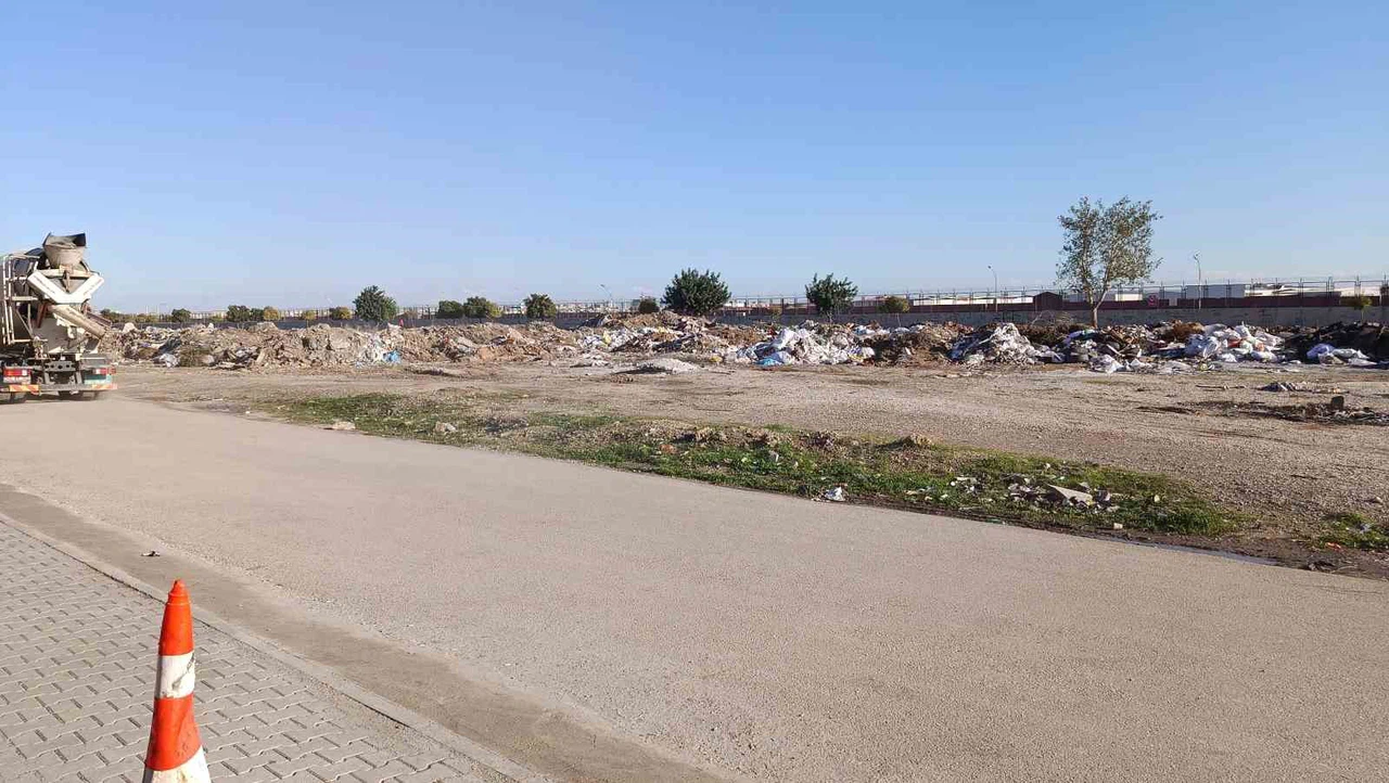 Ayak sesleri fısıltıya, fısıltılar çığlığa döndü! 19 yaşındaki genç defalarca bıçaklandı