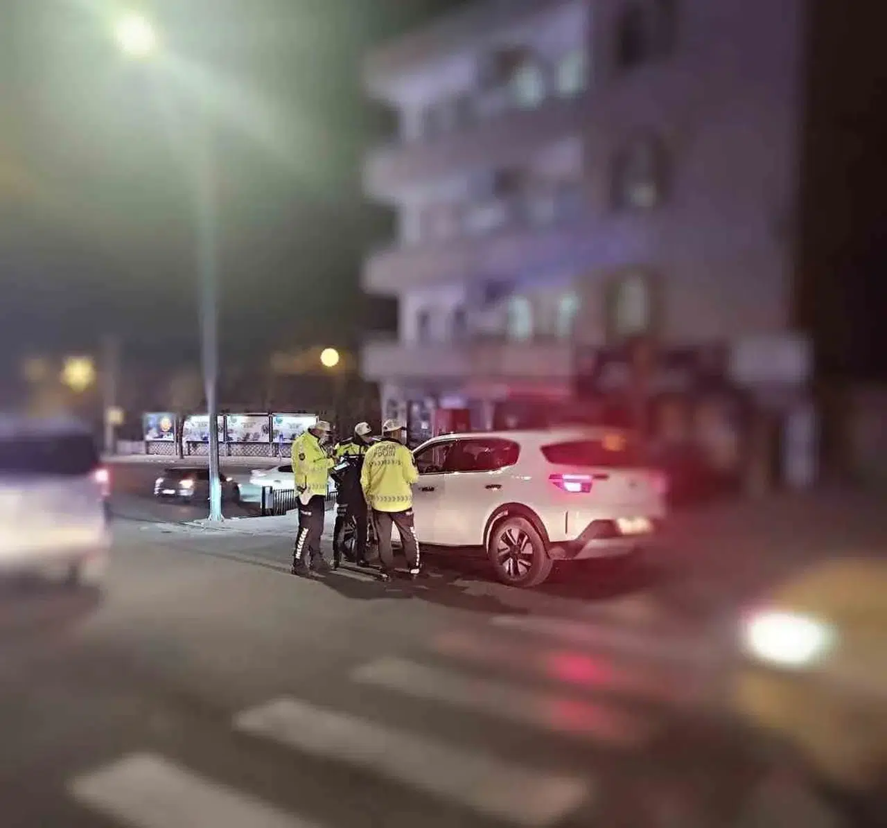 Gece saatlerinde huzur operasyonu: Yüksek ses ve kural ihlallerine geçit yok!