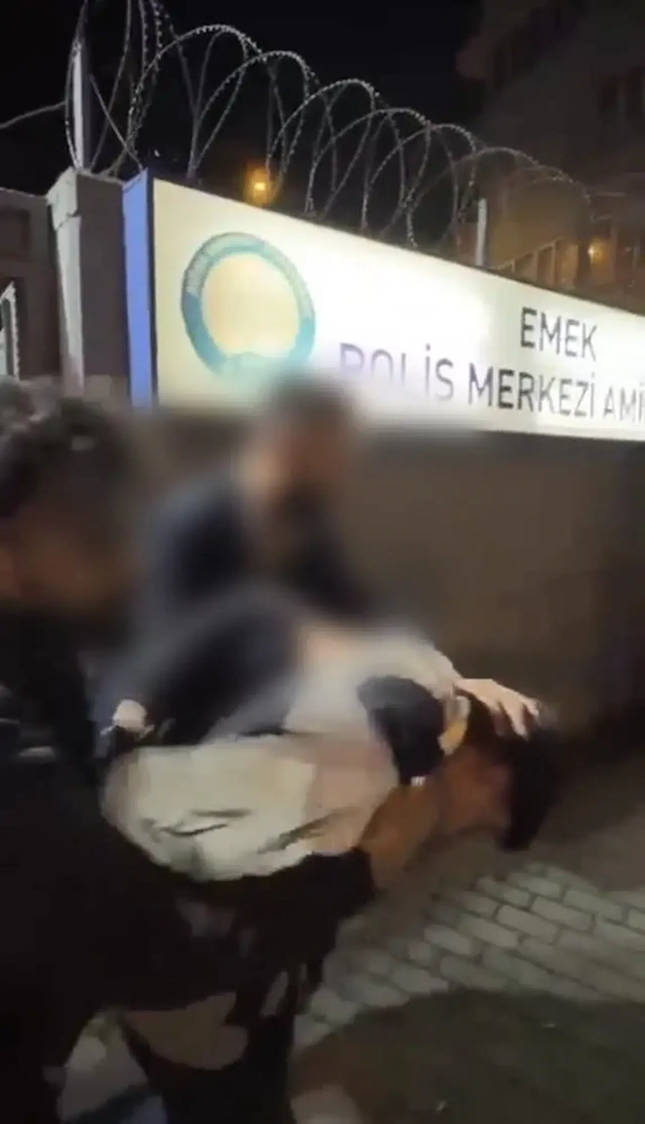 Hırsızlık için girdi, polis çevirdi: Üzerinden çıkanlar ağızları açık bıraktı!