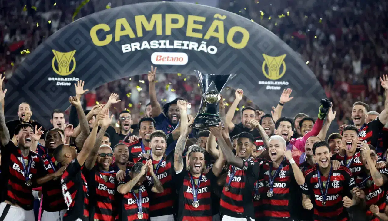 Flamengo’dan tarihi sezon! Beş kupa birden, şampiyonluk Maracana’da