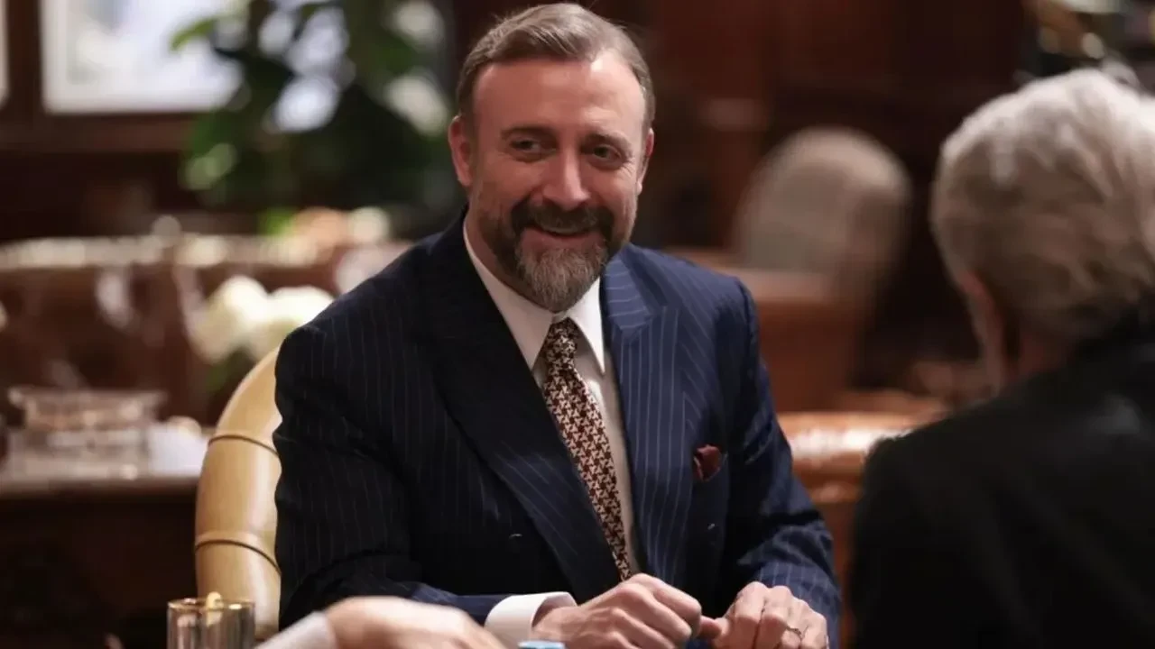 Kral Kaybederse Kenan Baran Meğerse Ünlü İş Adamıymış! Kimliği Açığa Çıktı...