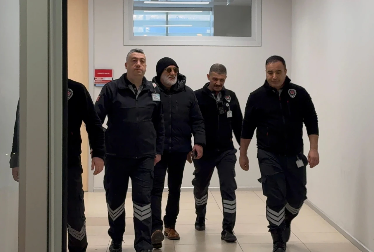 Sinan Çetin Kimdir, Aslen Nereli, Filmleri ve Kariyeri? Sinan Çetin Neden İfadeye Çağırıldı?