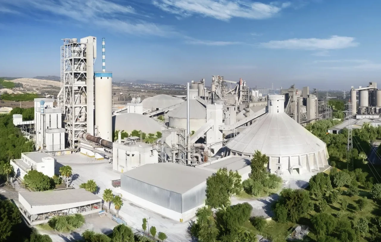 Çimsa 2024'ü 28.2 milyar TL ciro ile kapadı, FAVÖK marjı %20'ye yükseldi!