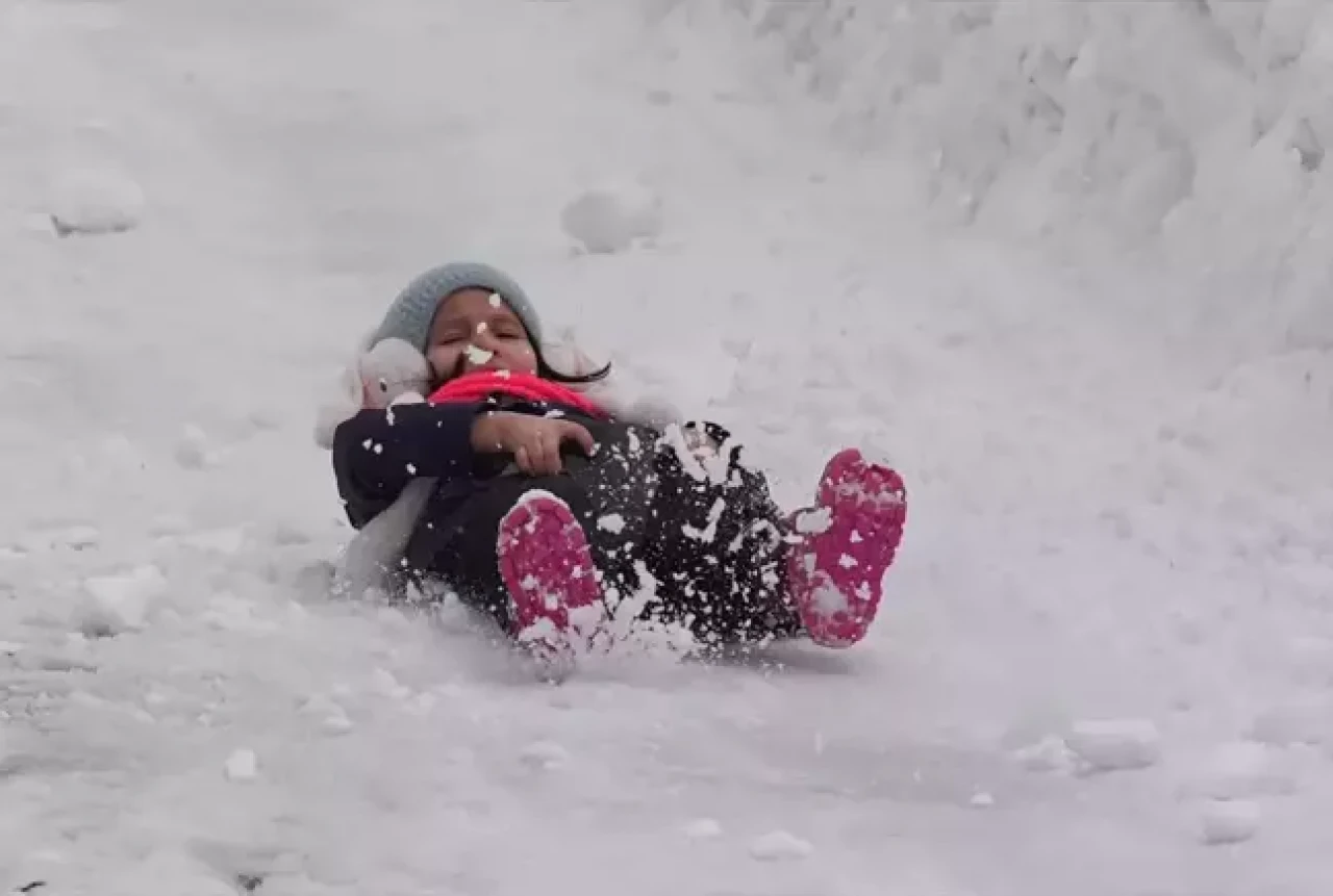 13 Şubat’ta Bursa'da Okullar Tatil mi? Hangi İlçelerde Kar Tatili Olacak? İşte Son Durum!