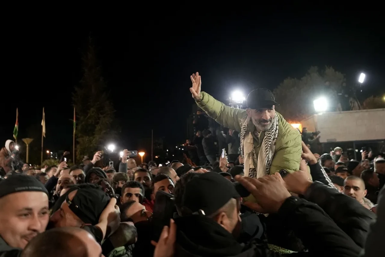 İsrail'in ertelediği takas gerçekleşti: 641 Filistinli özgürlüğüne kavuştu!