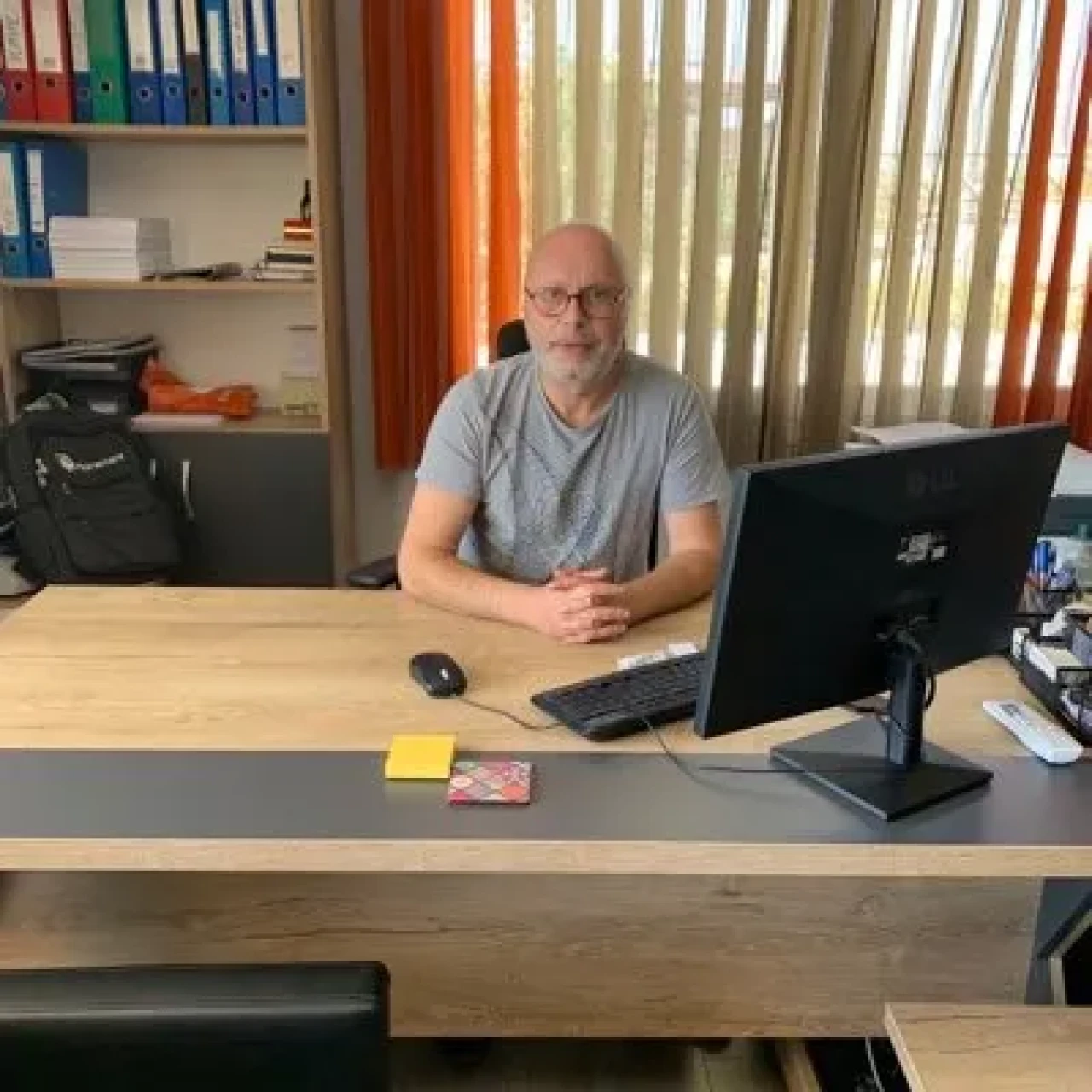 Antakya Gazetesinin Sahibi Gazeteci Sinan Seyfittinoğlu Evinde Ölü Bulundu!