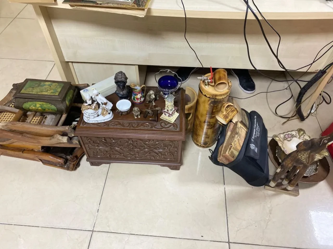 Yazlık evlerden 1 milyon liralık eşya çaldılar