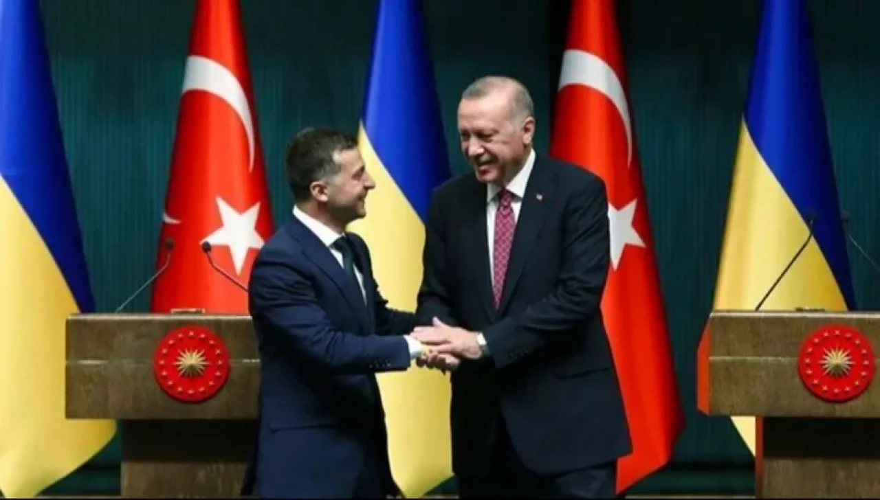 Zelenski, Birleşik Avrupa Ordusu'nda Türkiye'yi de istedi!