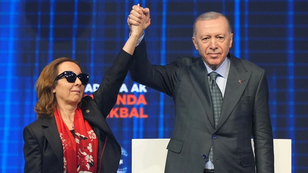 Serap Yazıcı'dan CHP Genel Başkanı Özgür Özel'e Sert Yanıt: İftira Atıldı!