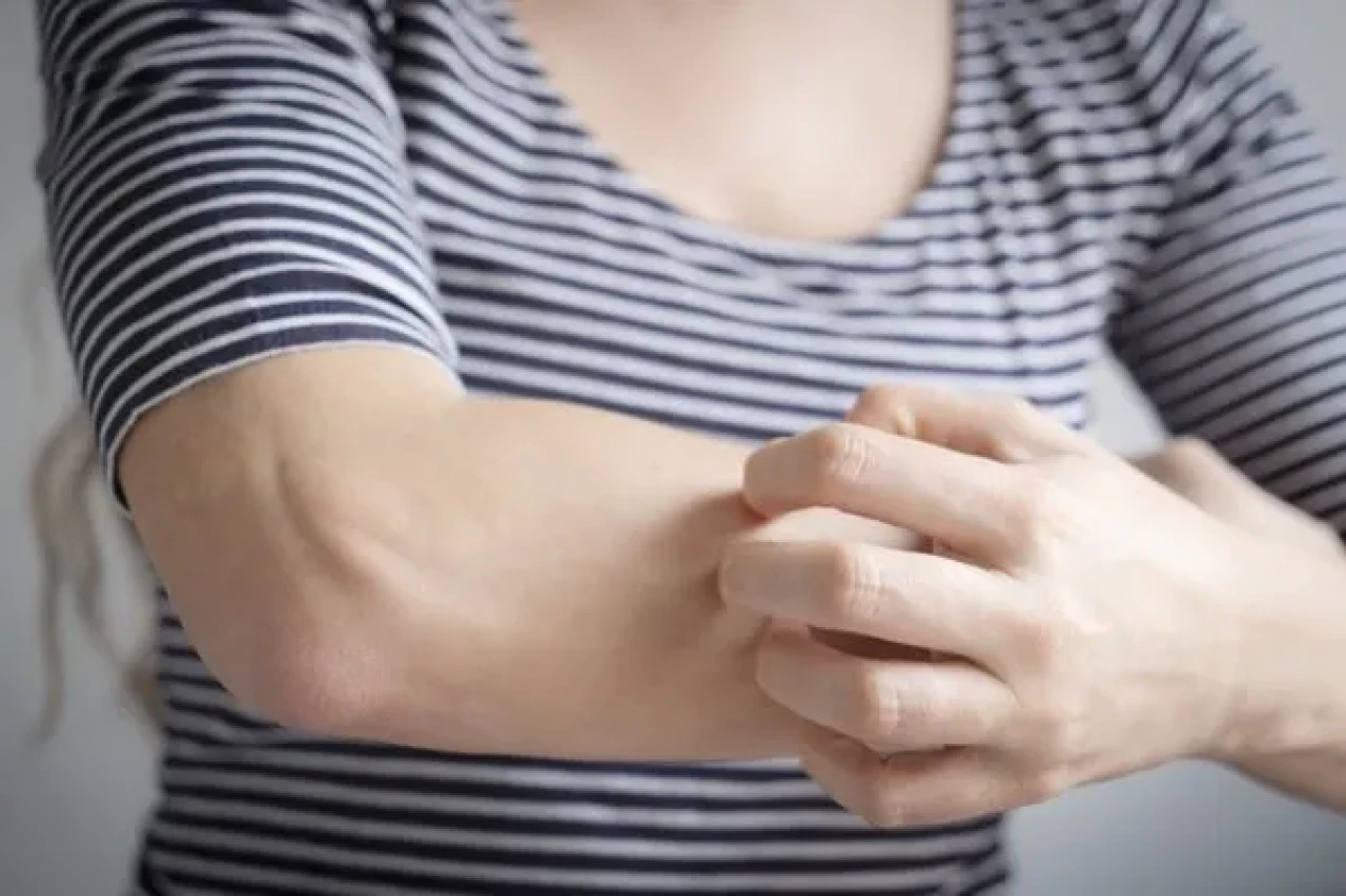 Kaşıntı refleksi hakkında şaşırtıcı gerçekler! Bilim insanları vücudun savunma mekanizmasını keşfetti!