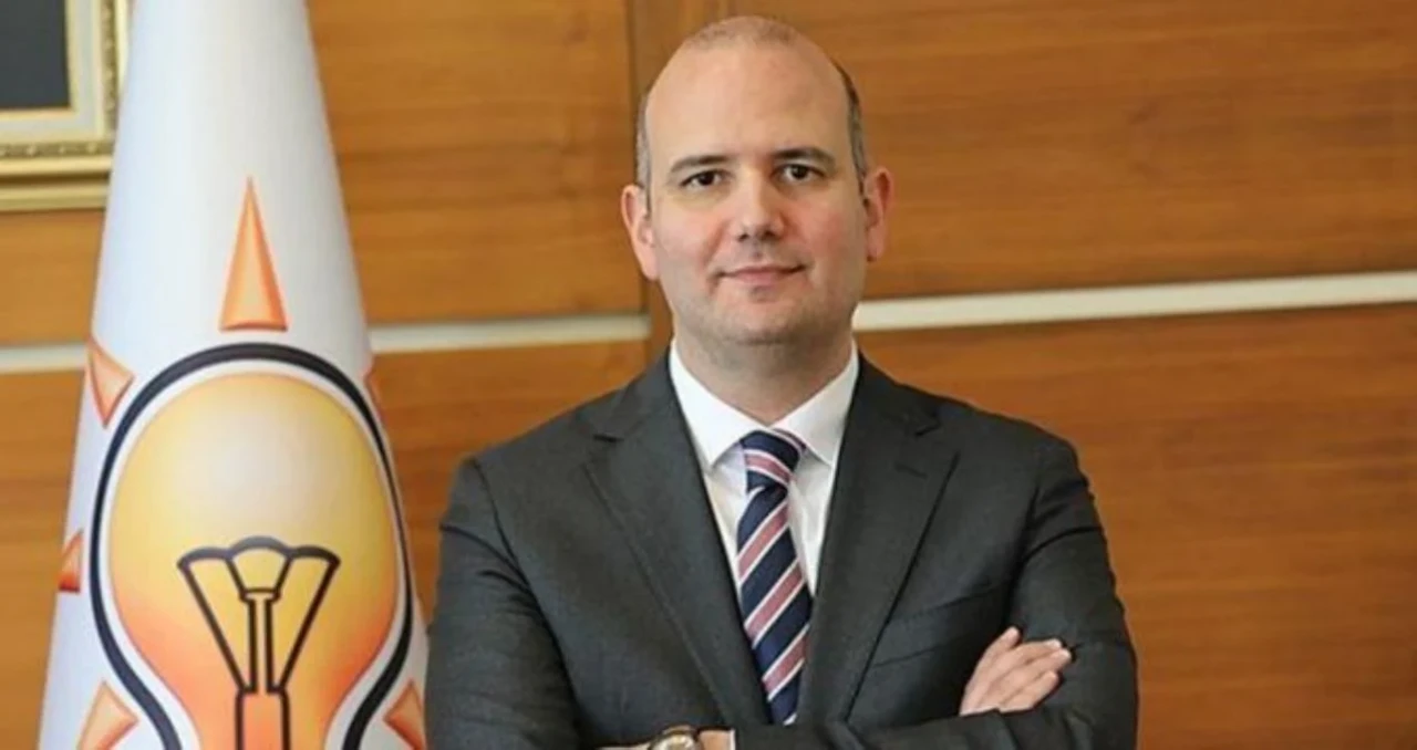 Ömer İleri Kimdir? Dedesi Kim, Kimin Torunu? Ne İş Yapıyor, Evli Mi? Hayatı ve Biyografisi