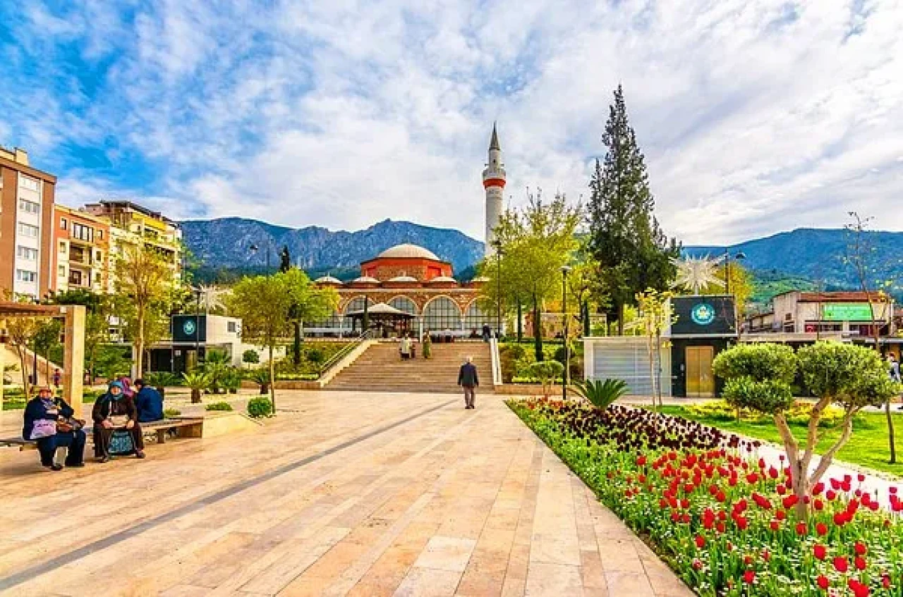 Manisa’da Mutlaka Görülmesi Gereken 10 Yer! Manisa’da Nereye Gidilir?