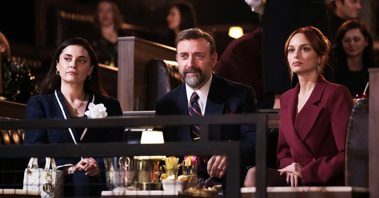 Kral Kaybederse Dizisinin Senaryo Yazarı Kim? Senarist Kadrosunda Hangi İsimler Var?