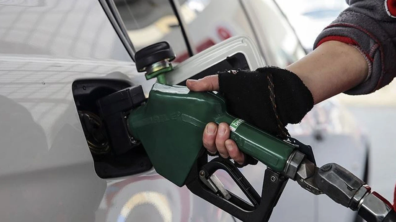 Motorin fiyatında büyük indirim: İstanbul'da litre fiyatı ne kadar?