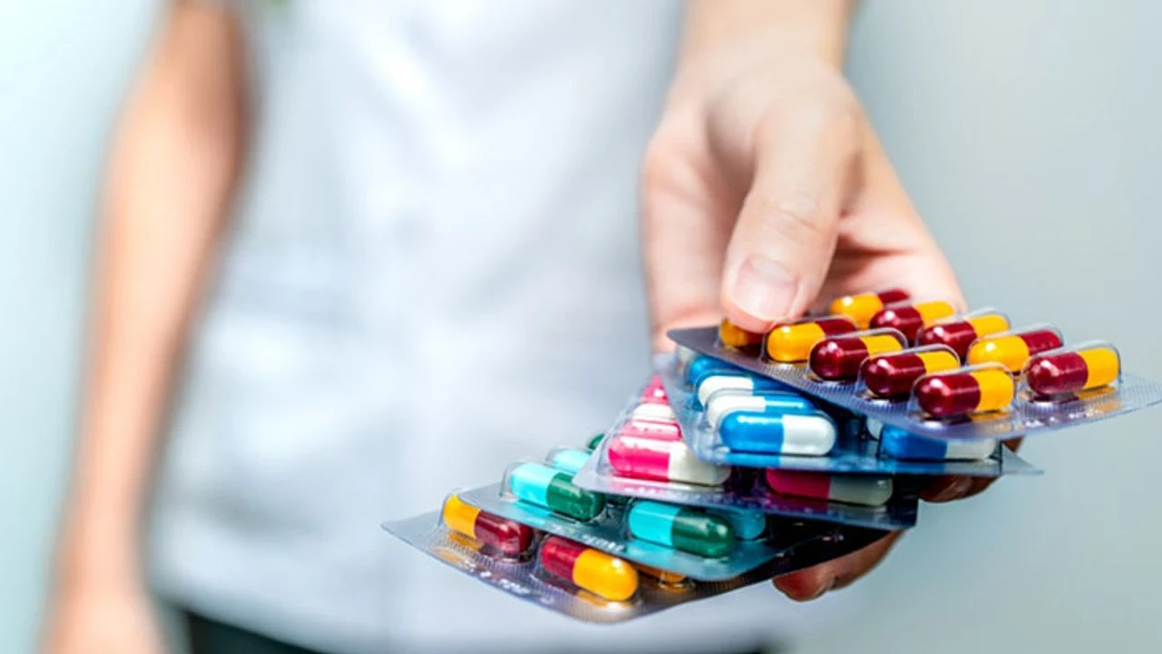 Türkiye’de de Kullanılan Bactrim İçin Şok Uyarı! Ölümcül Yan Etkileri Nedeniyle Raflardan Kaldırılıyor