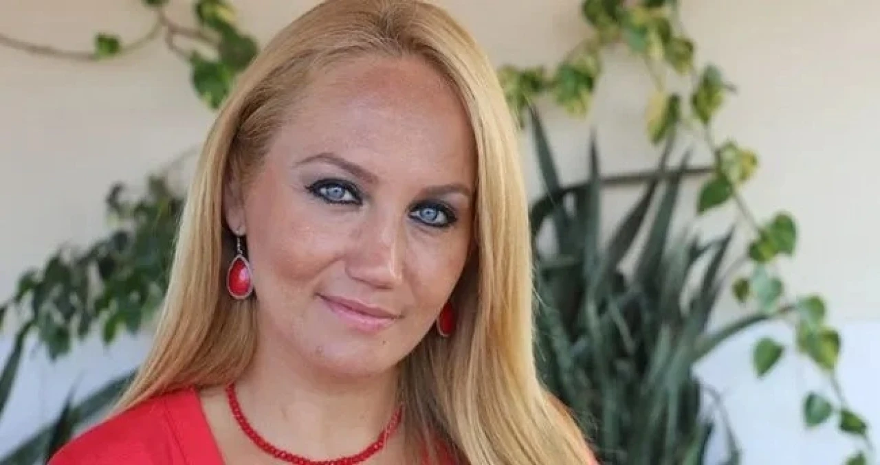 Türkücü Pınar Aydınlar Neden Gözaltında? Aslen Nereli, Evli mi, Kaç Yaşında?