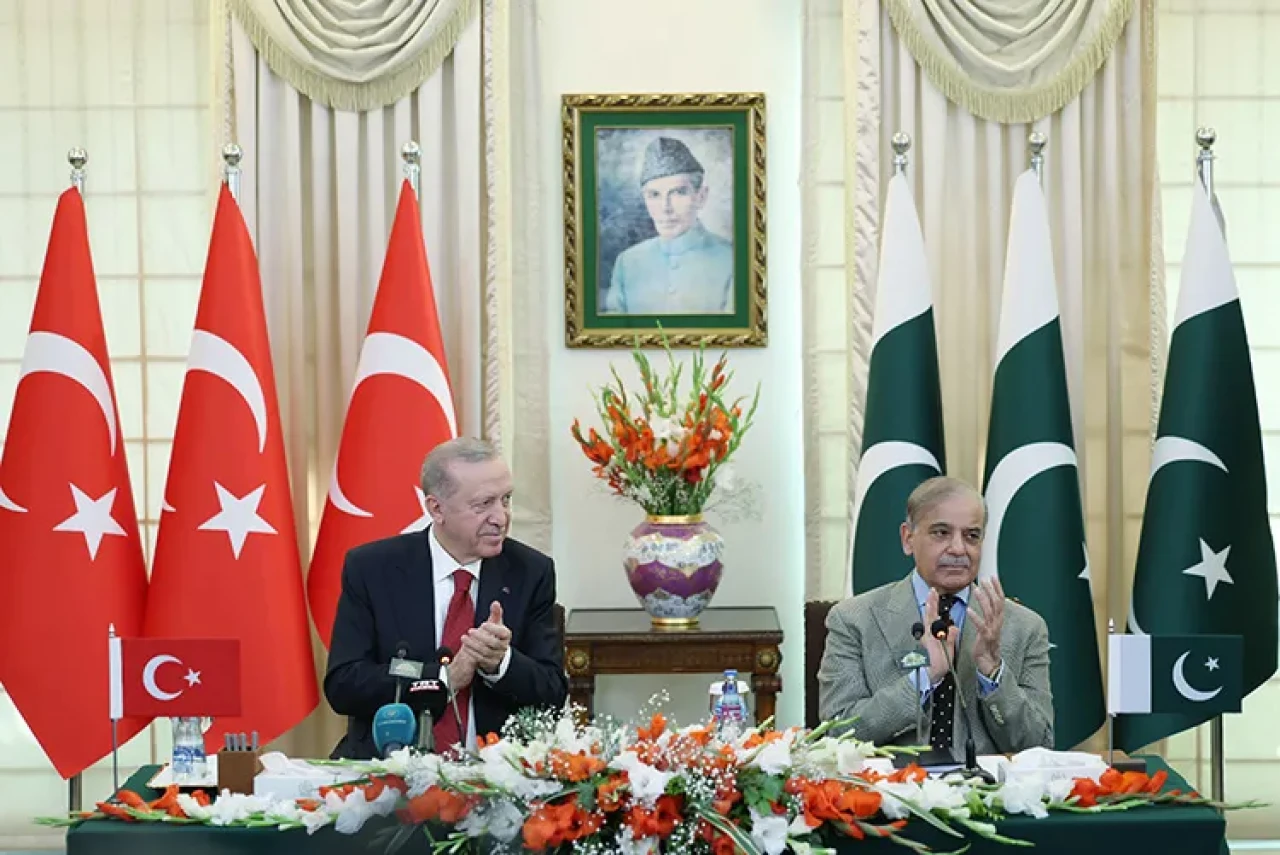 Cumhurbaşkanı Erdoğan ve Pakistan Başbakanı Şerif 24 Yeni Anlaşma İmzaladı