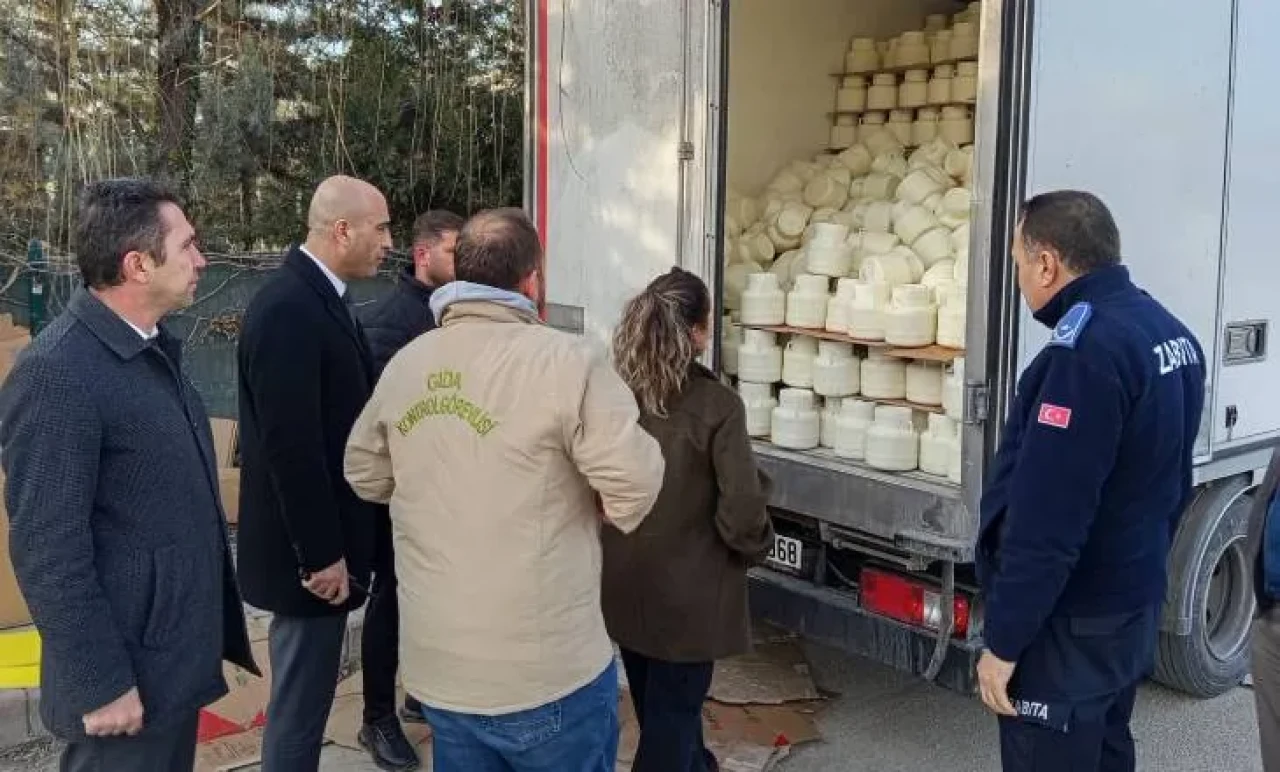 Böyle vicdansızlık olmaz! Yakalanmasaydı vatandaşa yedireceklerdi