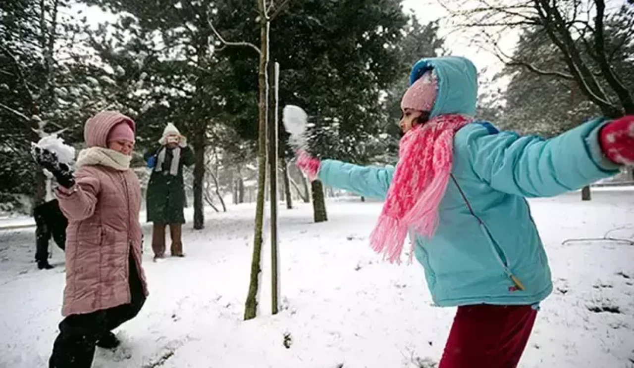 Bugün Esenyurt’ta Okullar Tatil mi? 19 Şubat Ders İşlenecek mi? Son Dakika Açıklaması!