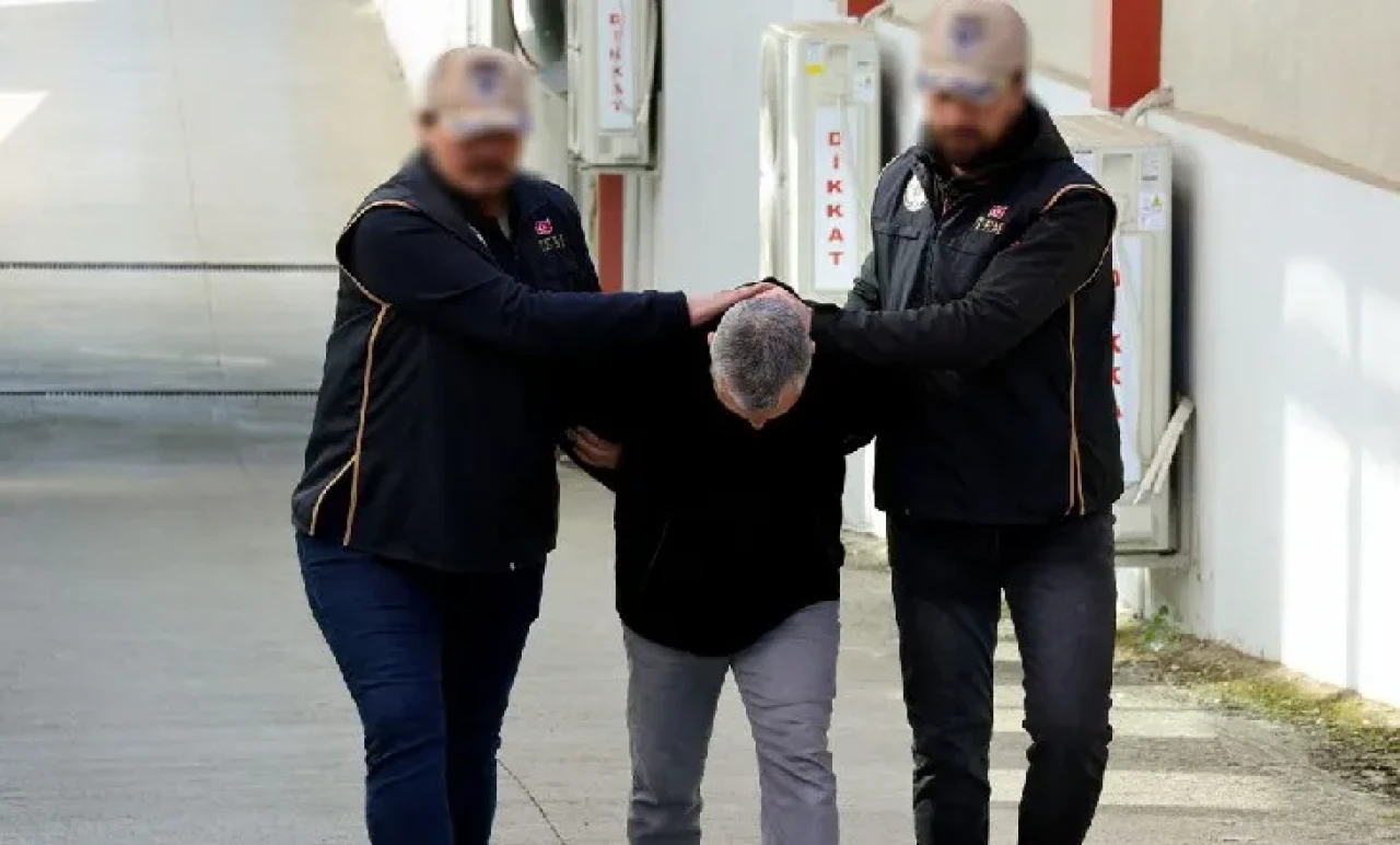 FETÖ operasyonları devam ediyor! Mahrem İmam gözaltına alındı