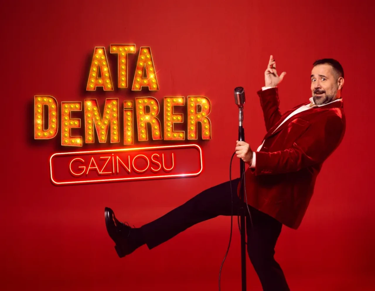 Ata Demirer, eğlence dolu gazino akşamlarıyla sevenlerini büyülüyor
