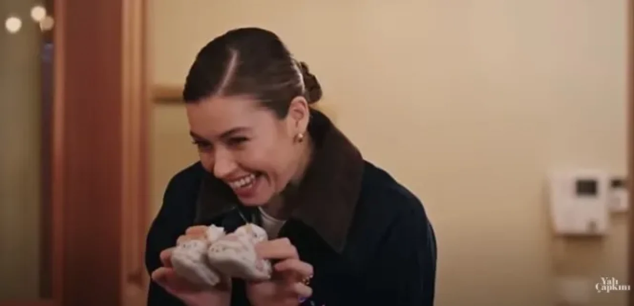 Yalı Çapkını Seyran Bebeği mi Olacak, Hamile Mi? Fragmandaki O Sahne Sosyal Medyayı Karıştırdı!