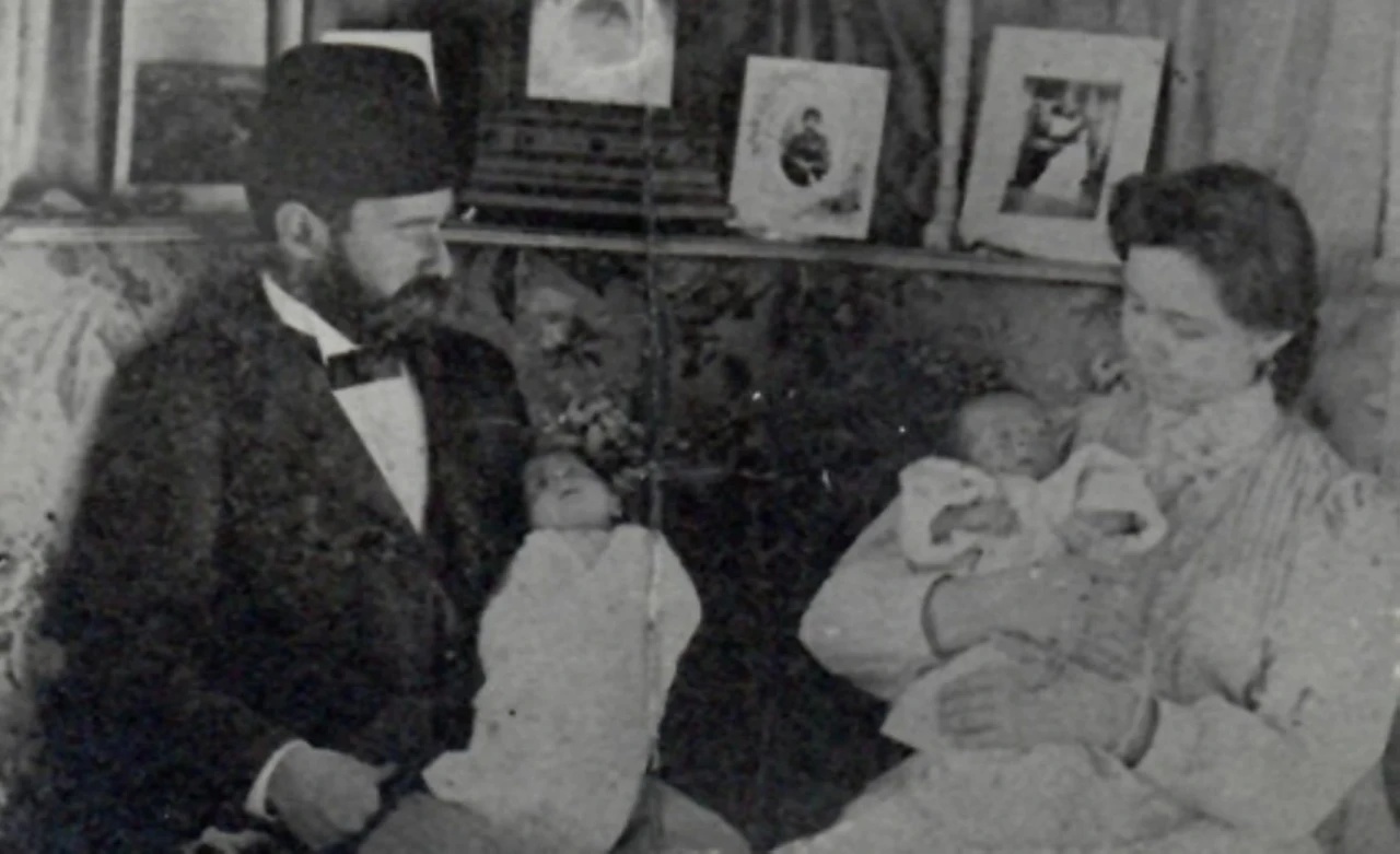 Alaaddin El Durubi Kimdir, Mesleği Ne, Suriye'de Hangi Siyasi Görevlerde Bulundu?