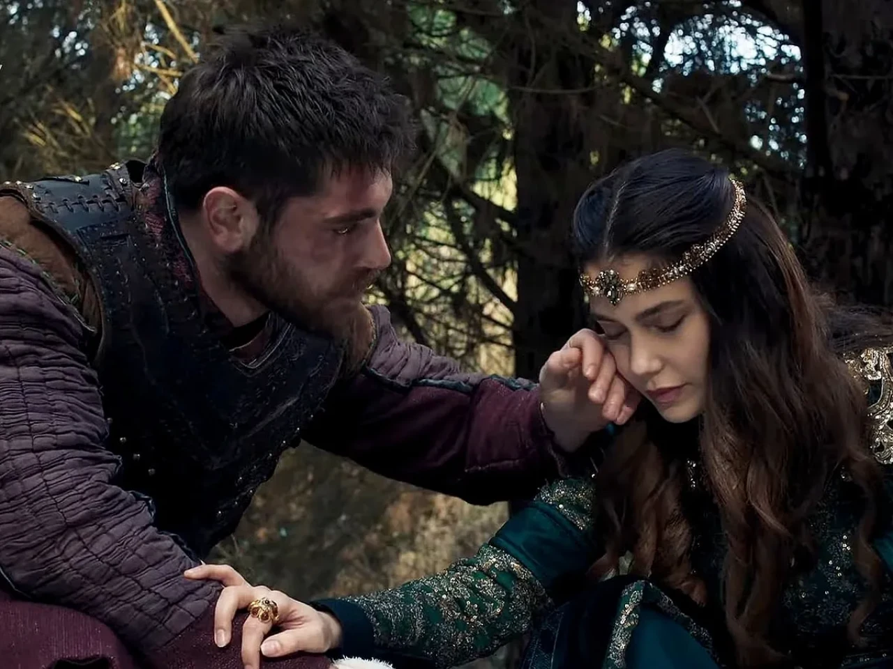 Kuruluş Osman Son Bölümde Şaşırtan Gelişme! Holofira Hamile Mi? Orhan Bey’e Büyük Sürpriz!