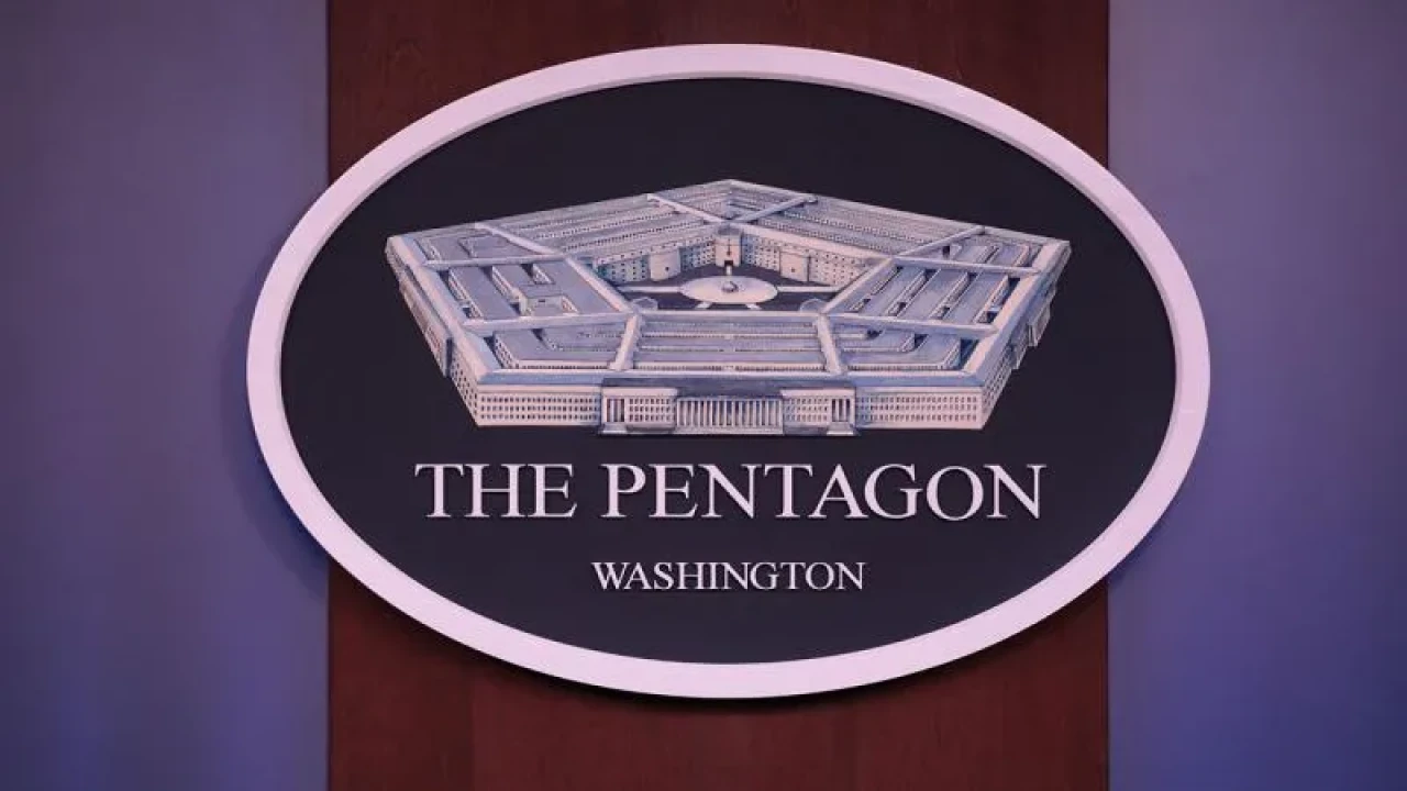 Pentagon tasarruf için düğmeye bastı: İşten çıkarmalar başlıyor!