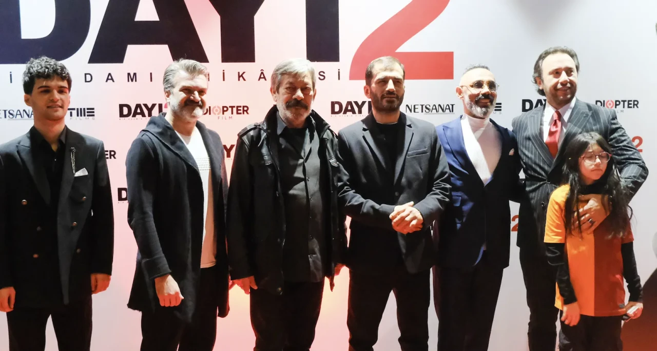 Dayı: 2 Bir Adamın Hikâyesi Ankara ve Antalya galalarıyla büyük ilgi gördü