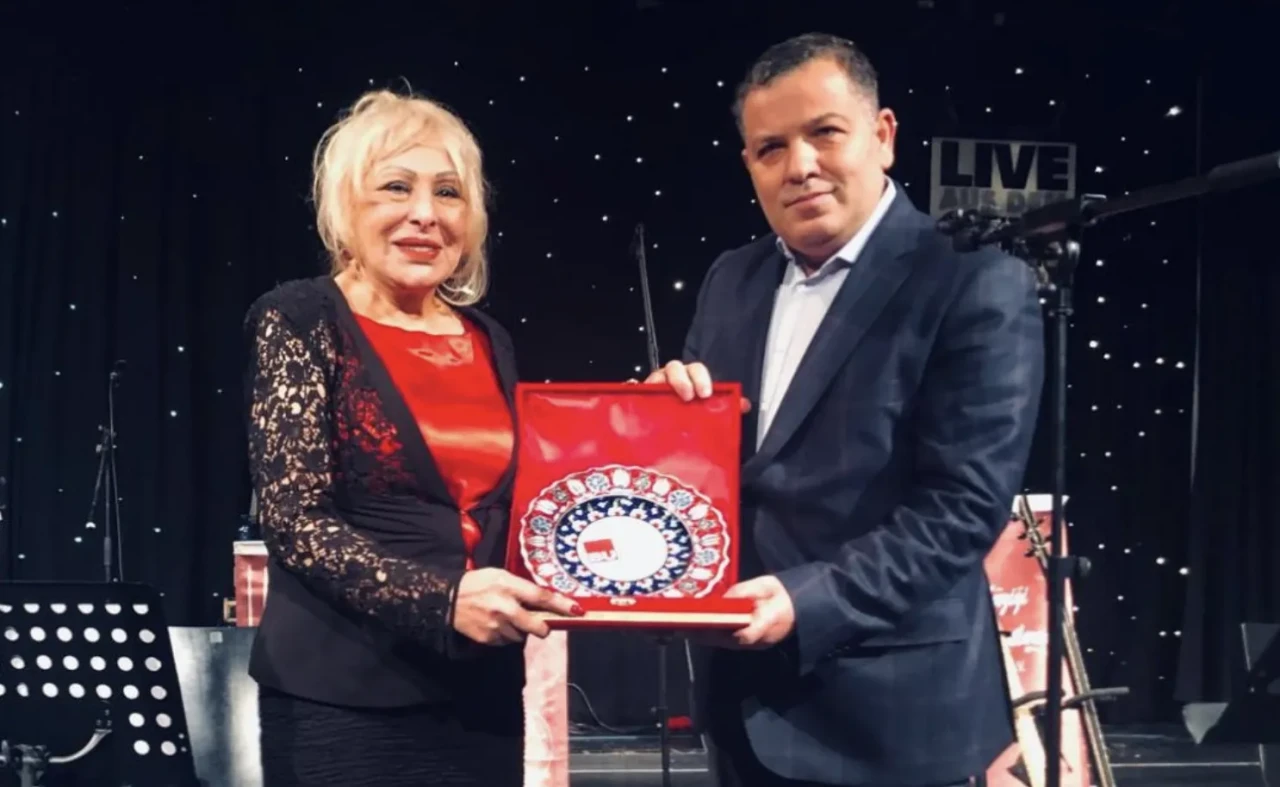 Antalya Belek Üniversitesi'nden Türk Müziği Gönül Dostları Derneği'ne destek