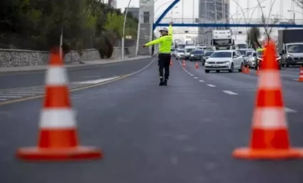 16 Şubat Kapalı Yollar ve Alternatif Rotalar! İstanbul’da Hangi Yollar Kapalı, Ne Zaman Açılacak?