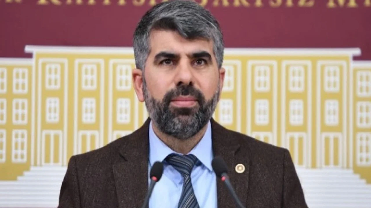 Faruk Dinç "Kemalizm Zehirdir, İlacı İslam'dır" diyerek tartışma yarattı