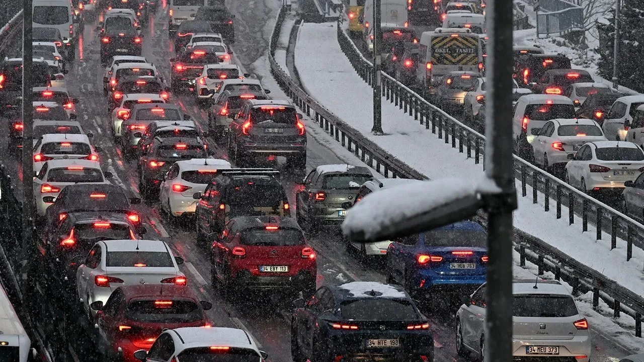 Hangi İllerde Ağır Taşıtlara Yasak Getirildi? Yasak Ne Zaman Kalkacak? Kimler Muaf Tutulacak
