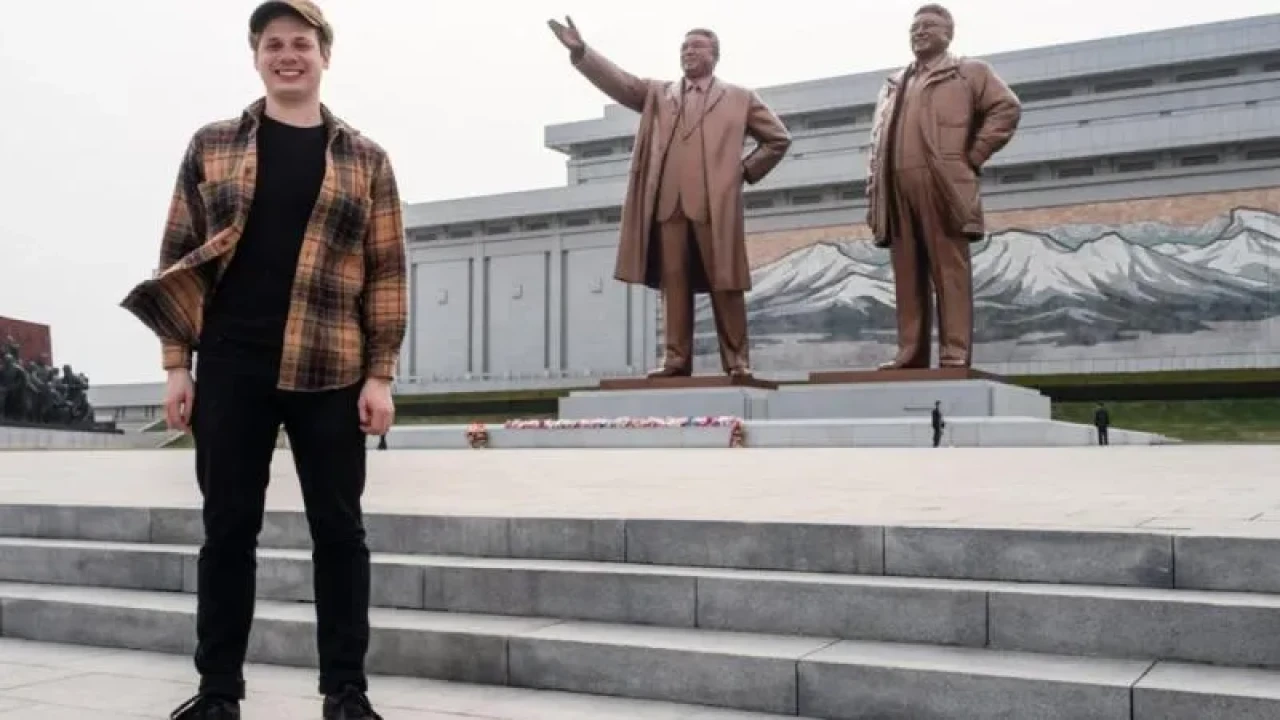 Yıllar sonra bir ilk! Servet harcayıp yasağı deldi Kuzey Kore'ye gitti