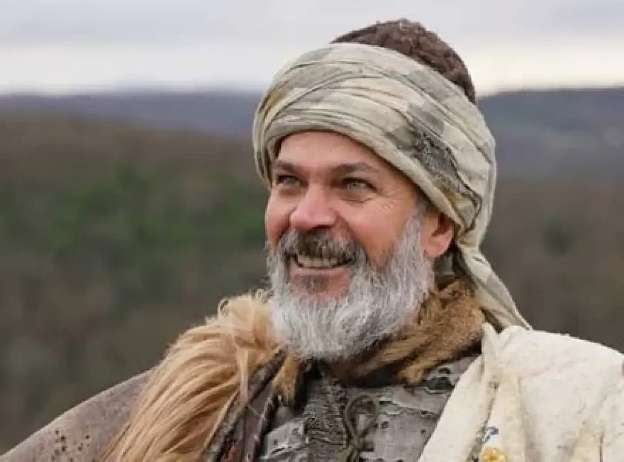 Emin Gürsoy Sevgilisi Kim, Sevgilisi Var mı, Sevgilisi Nereli, Kaç Yaşında ve Instagram Hesabı Var mı?