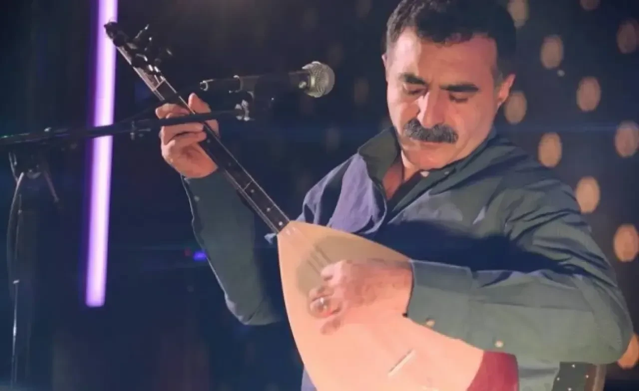 Erdal Erzincan Aslen Nereli, Kiminle Evli, Eşi Kim, Kimdir, Çocuğu var mı, Müzik kursu var mı?