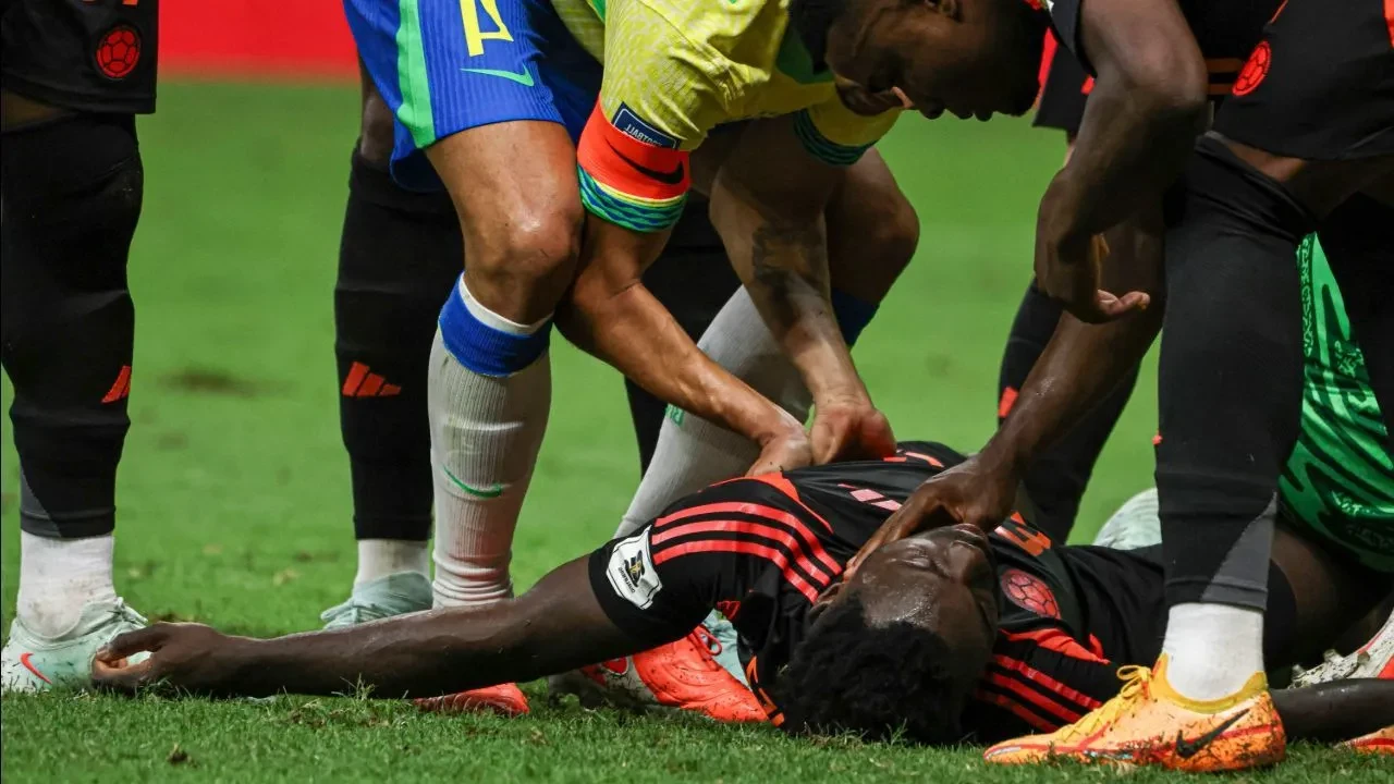 Davinson Sanchez FIFA Kuralları Gereği Forma Giyemeyecek! Beşiktaş Maçında Oynamasına İzin Verilecek mi?