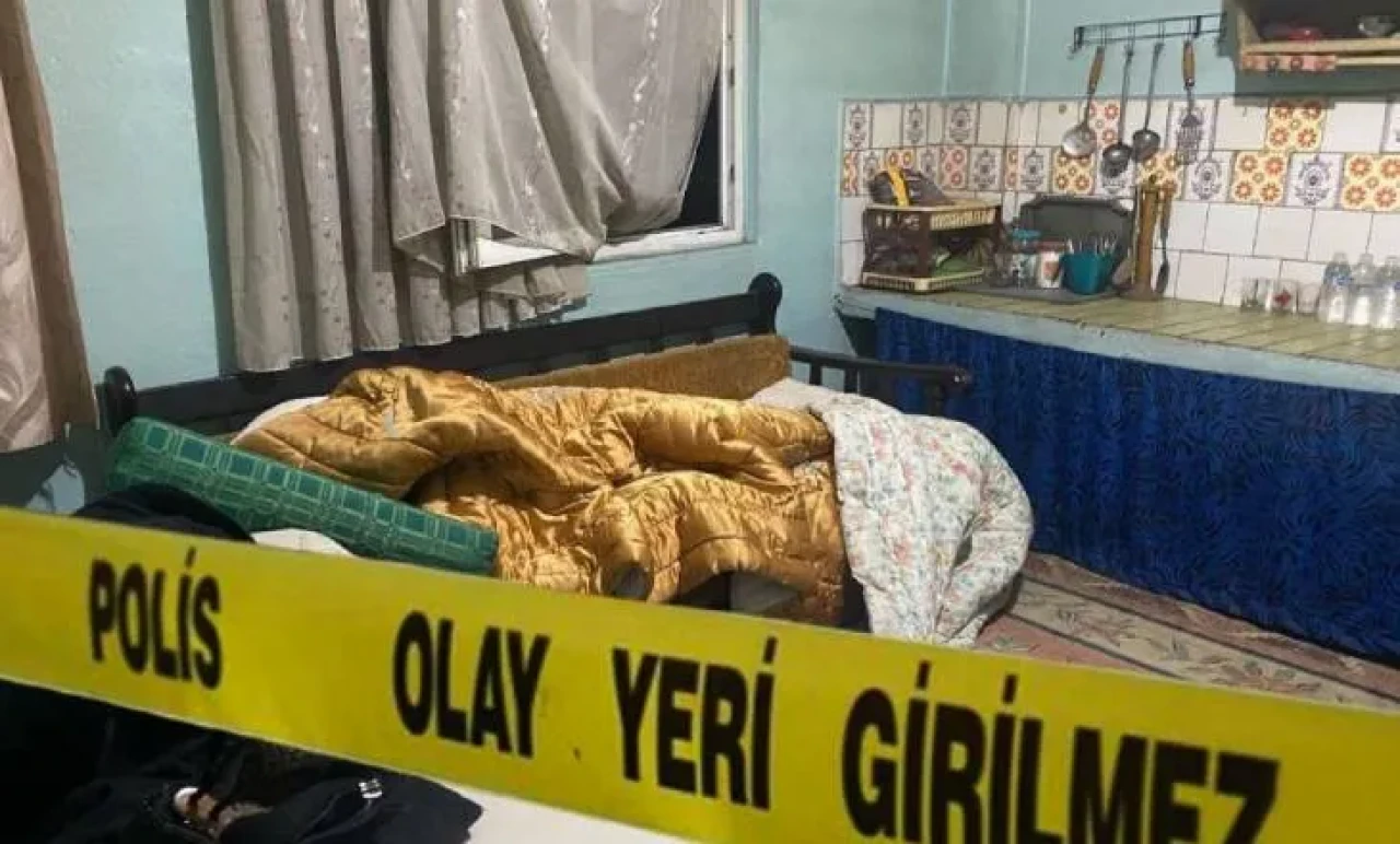 Evinden İki Gündür Çıkmadı! Gerçek Camdan Baktıklarında Ortaya Çıktı