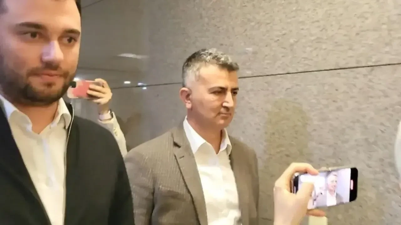 Tuncay Yılmaz Kimdir, Ne İş Yapıyor, Ne Mezunu, Aslen Nereli, Kaç Yaşında, Evli Mi, Alevi mi?